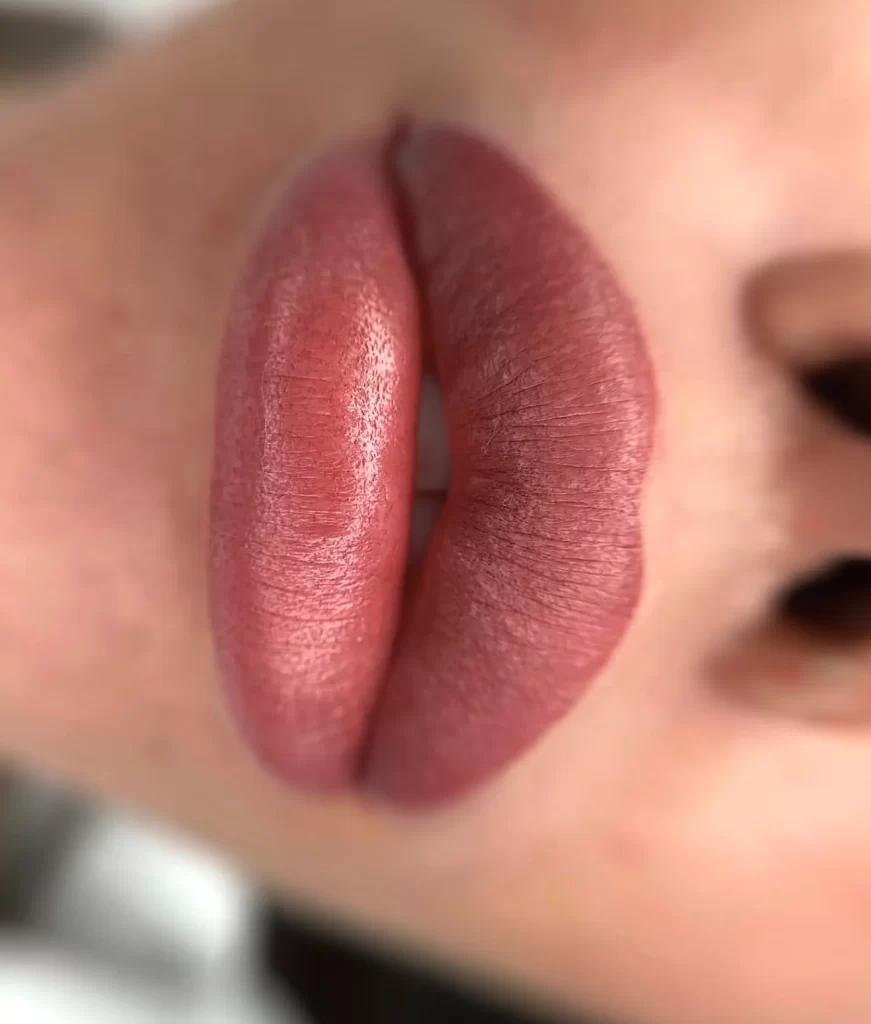 lip tattoo