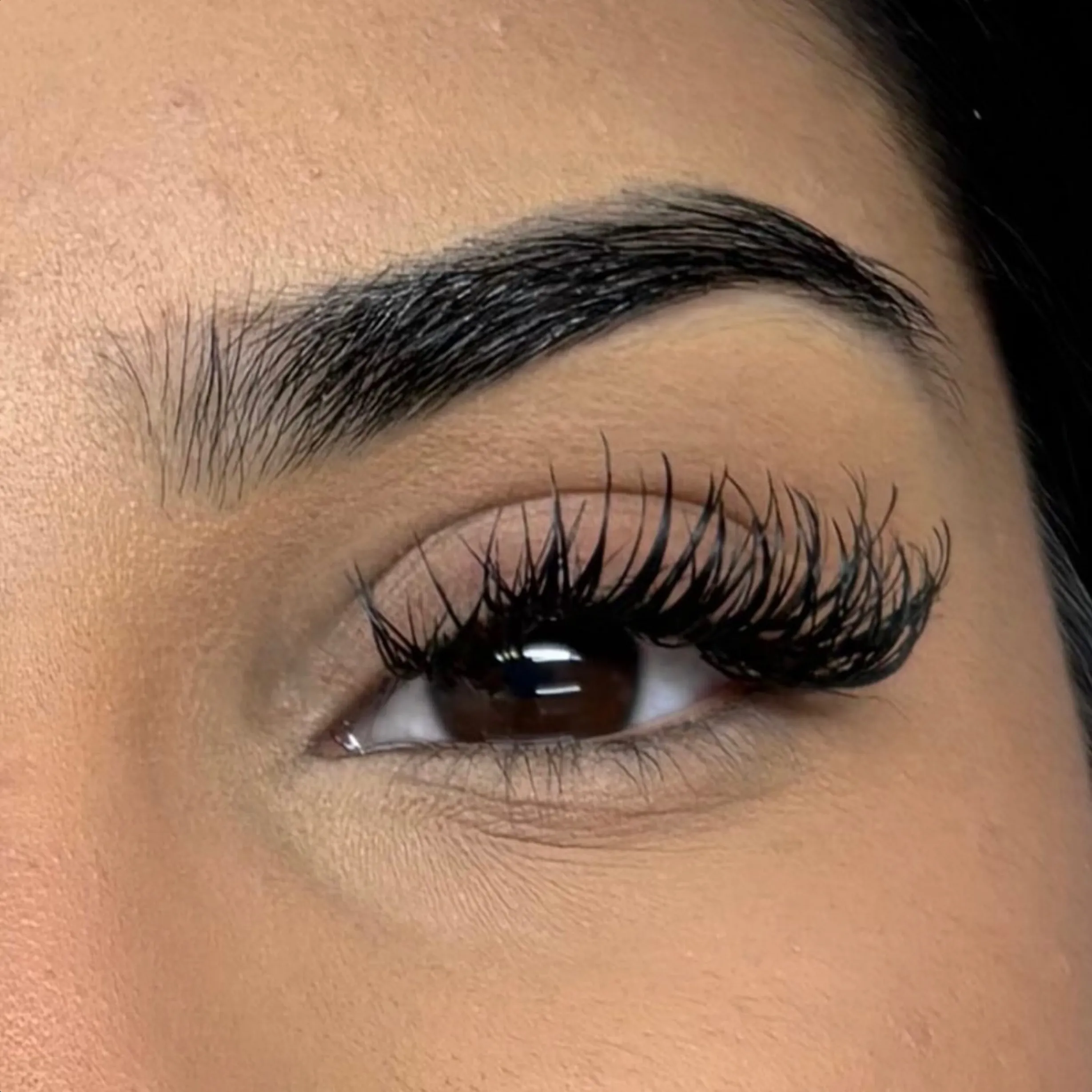 eyelash extensions mimic